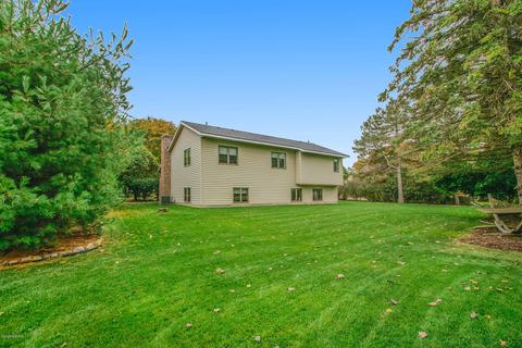 7221 Meadowview St SE, Ada, MI 49301 photo 34