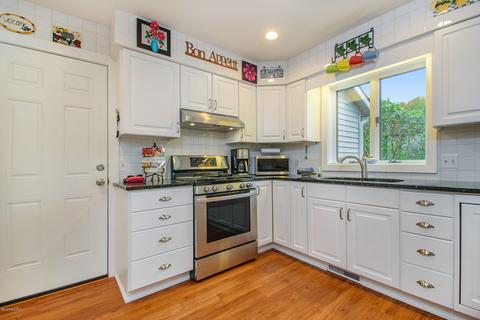 7221 Meadowview St SE, Ada, MI 49301 photo 13