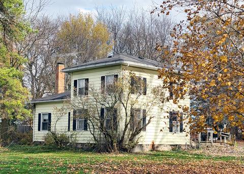 710 N Johnson Rd, Saranac, MI 48881 photo 1