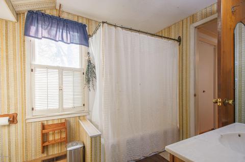 710 N Johnson Rd, Saranac, MI 48881 photo 18