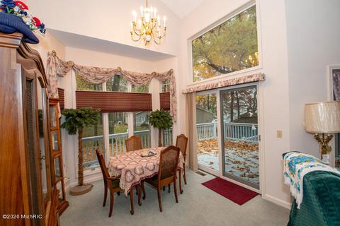 21759 Puterbaugh Ln, Cassopolis, MI 49031 photo 12
