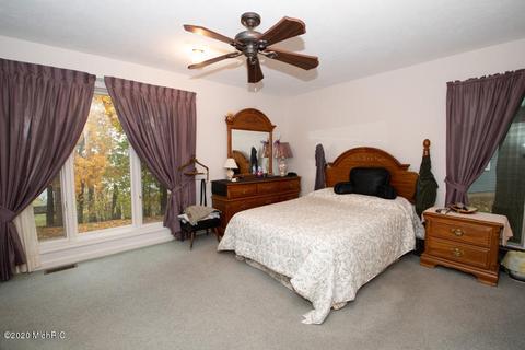 21759 Puterbaugh Ln, Cassopolis, MI 49031 photo 13