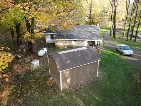 15036 N Main St, Buchanan, MI 49107 photo 13