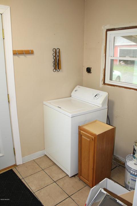 15036 N Main St, Buchanan, MI 49107 photo 36