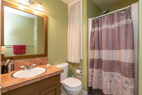 830 Glenview Dr, Plainwell, MI 49080 photo 31