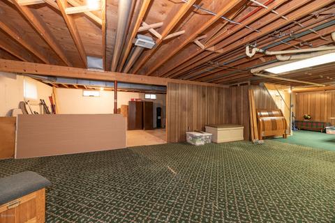 830 Glenview Dr, Plainwell, MI 49080 photo 33