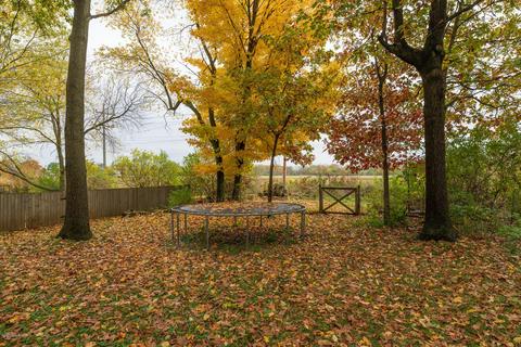 830 Glenview Dr, Plainwell, MI 49080 photo 5