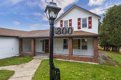 300 Cherry St, Leroy, MI 49655 photo 6