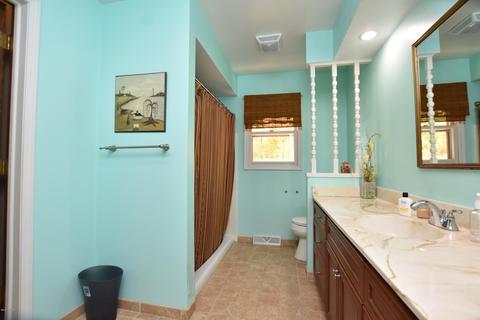 8657 Shadowbrook Dr, Jenison, MI 49428 photo 37