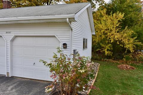 8657 Shadowbrook Dr, Jenison, MI 49428 photo 6