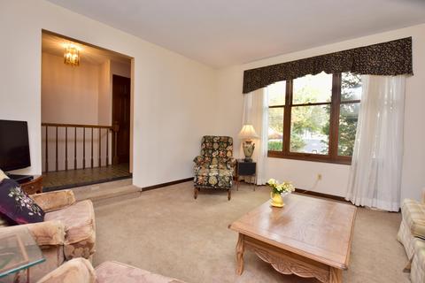 8657 Shadowbrook Dr, Jenison, MI 49428 photo 20