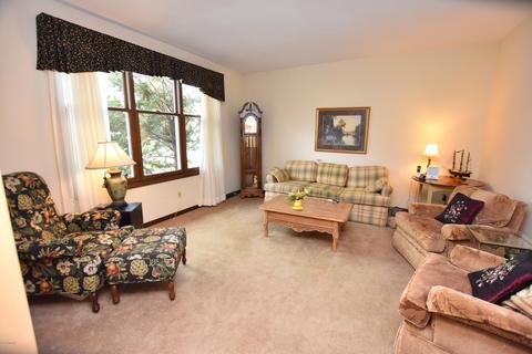 8657 Shadowbrook Dr, Jenison, MI 49428 photo 19