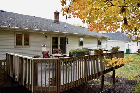 8657 Shadowbrook Dr, Jenison, MI 49428 photo 8