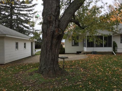 1177 Marshall Rd, Tekonsha, MI 49092 photo 4