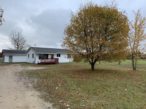 5990 Whites Bridge Rd, Belding, MI 48809 photo 7