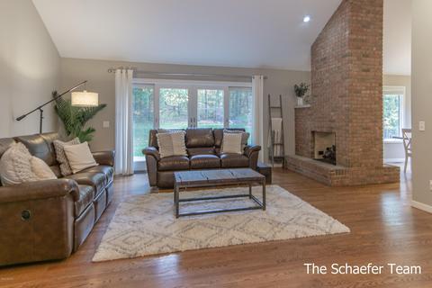 4574 Egypt Valley Ave NE, Ada, MI 49301 photo 9