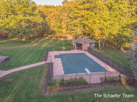 4574 Egypt Valley Ave NE, Ada, MI 49301 photo 8