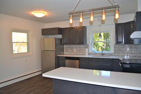 868 E Michigan Ave, Marshall, MI 49068 photo 10