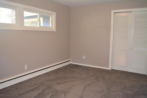 868 E Michigan Ave, Marshall, MI 49068 photo 17