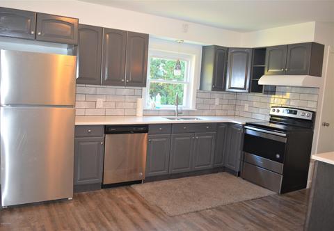 868 E Michigan Ave, Marshall, MI 49068 photo 9