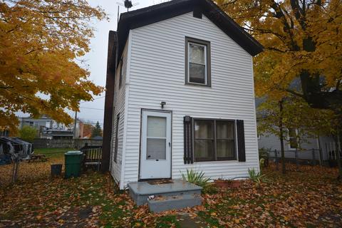 149 E Dibble St E, Marcellus, MI 49067 photo 2