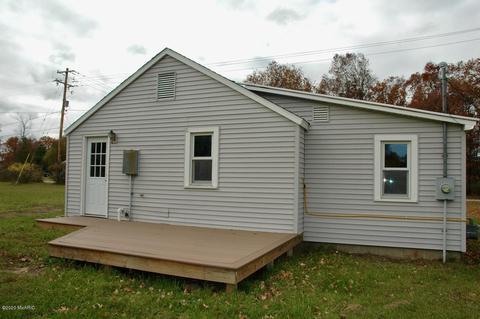 42 N Webster St, White Cloud, MI 49349 photo 19
