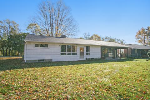 417 Chippewa St, Buchanan, MI 49107 photo 19