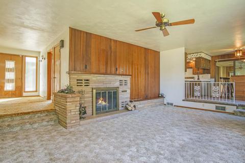 417 Chippewa St, Buchanan, MI 49107 photo 4