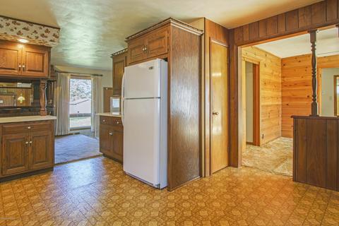 417 Chippewa St, Buchanan, MI 49107 photo 7