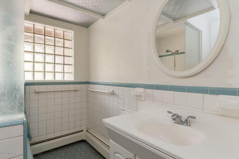 311 E Thomas St, Parchment, MI 49004 photo 12