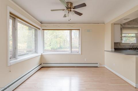 311 E Thomas St, Parchment, MI 49004 photo 6