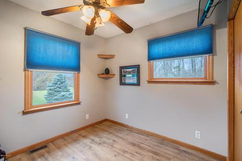 6107 Clise Rd, Bath, MI 48808 photo 21