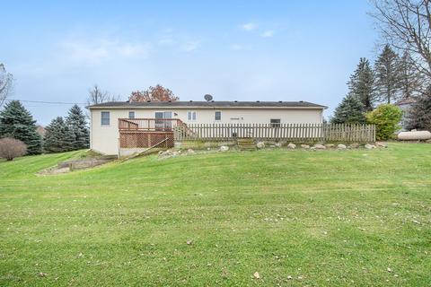 6107 Clise Rd, Bath, MI 48808 photo 5