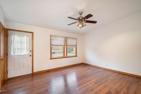 6107 Clise Rd, Bath, MI 48808 photo 11