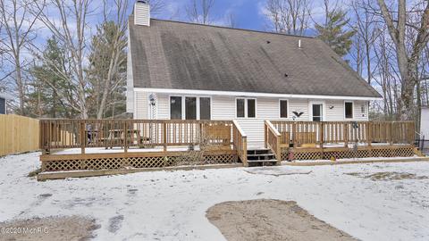 6623 E Deerwood Dr, White Cloud, MI 49349 photo 3
