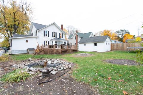 306 Cherry St, Freeport, MI 49325 photo 11