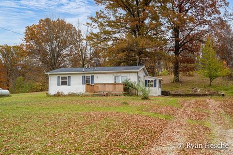 8648 Wager Rd, Lyons, MI 48851 photo 3