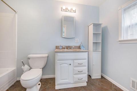 107 W Hanover St, Marshall, MI 49068 photo 25