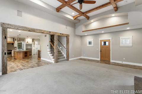 3283 Bauer Rd, Jenison, MI 49428 photo 11