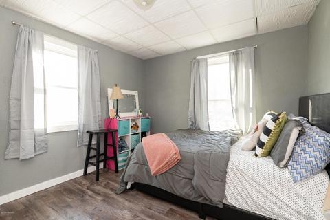 614 E Bridge St, Plainwell, MI 49080 photo 33