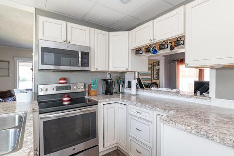 614 E Bridge St, Plainwell, MI 49080 photo 19