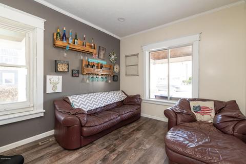 614 E Bridge St, Plainwell, MI 49080 photo 13