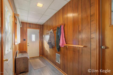 8022 W Stanton Rd, Stanton, MI 48888 photo 8