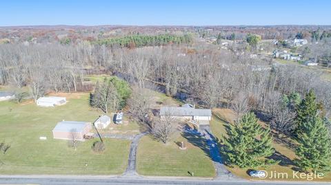 8022 W Stanton Rd, Stanton, MI 48888 photo 7