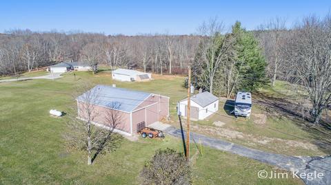 8022 W Stanton Rd, Stanton, MI 48888 photo 6
