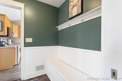2502 Willow View Dr, Jenison, MI 49428 photo 22