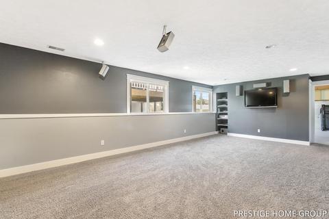 2502 Willow View Dr, Jenison, MI 49428 photo 26