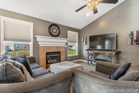2502 Willow View Dr, Jenison, MI 49428 photo 3