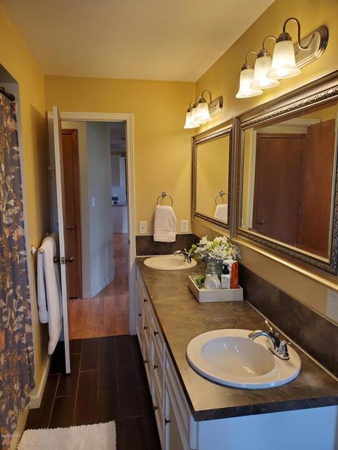 8711 Rivercrest Dr, Jenison, MI 49428 photo 15
