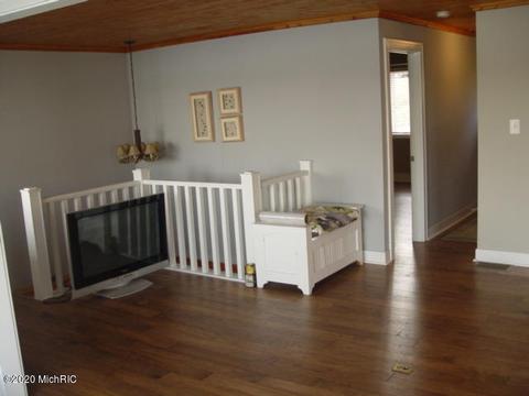 340 Phillips Dr, Trufant, MI 49347 photo 11